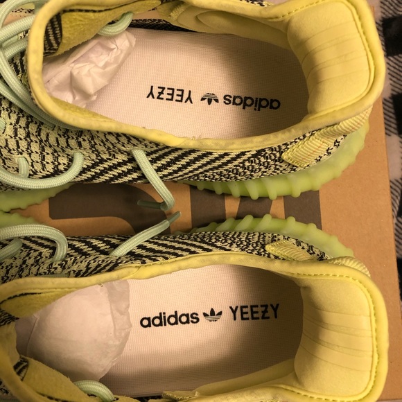 Yeezy Boost 350 “Yeezreel” NR - Picture 4 of 7